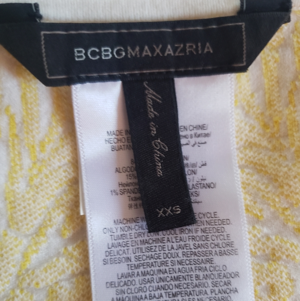 BCBG Maxazria white yellow textured knit dress - Picture 2 of 5